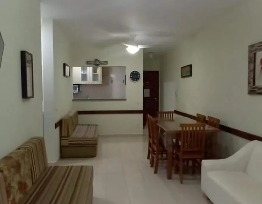 Apartamento Climatizado a 150 Metros da Praia-1