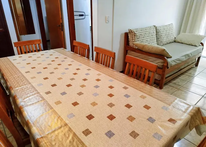 80 metros da praia, Praia Grande, Ubatuba, Condomínio Lenamar II